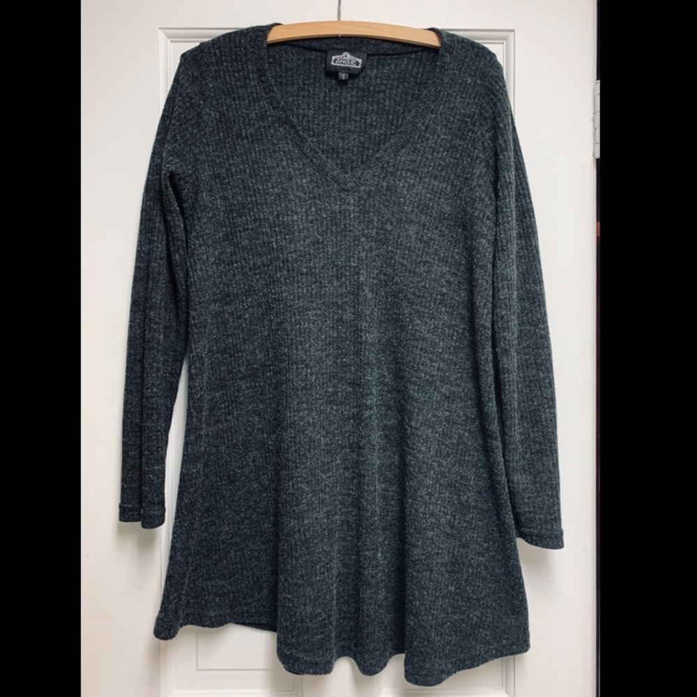 Grey Ribbed Tunic - Picture 2 of 2